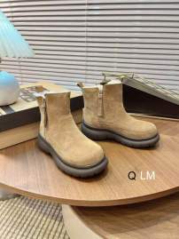 Picture of UGG Shoes _SKUUGGsz35-40ML101519775